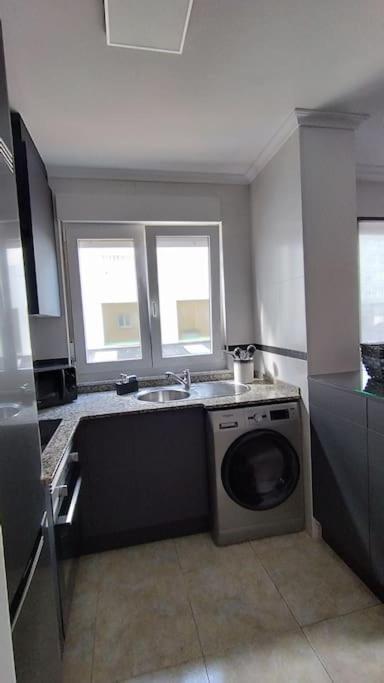Apartamento En Foz. Primera Linea Playa Rapadoira Extérieur photo